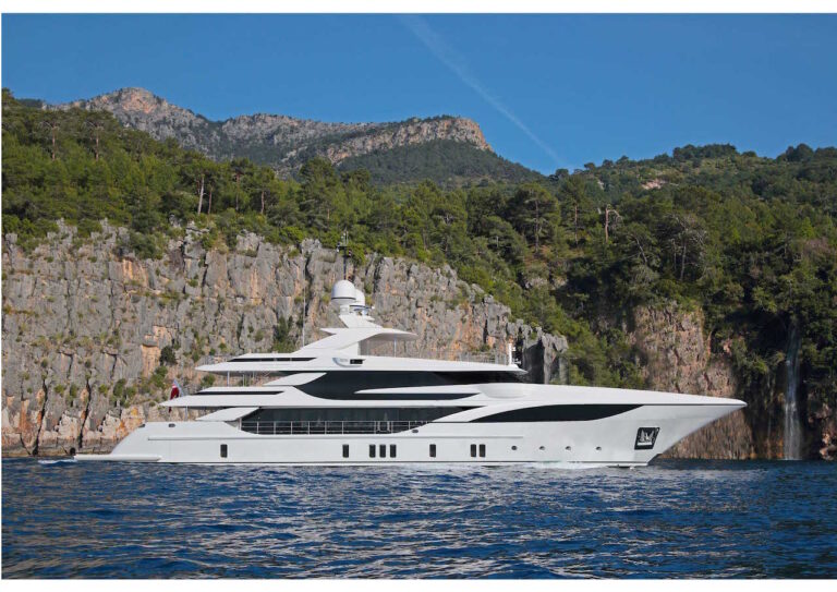 Benetti FB 703_rendering