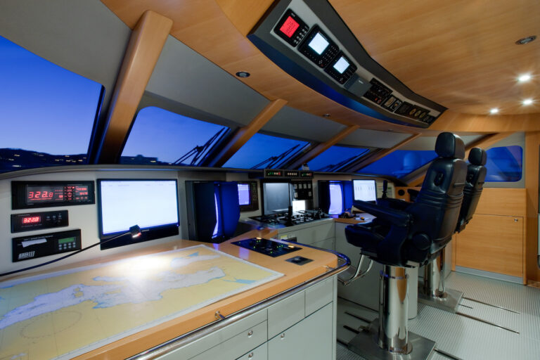 helmstation
