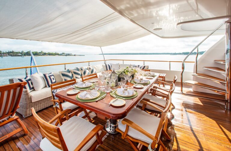 Bridge Deck - Aft Dining