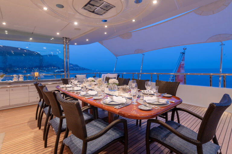 Bridge Deck Dining