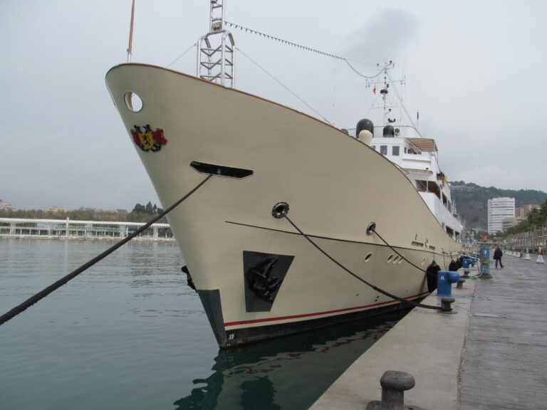 Bow