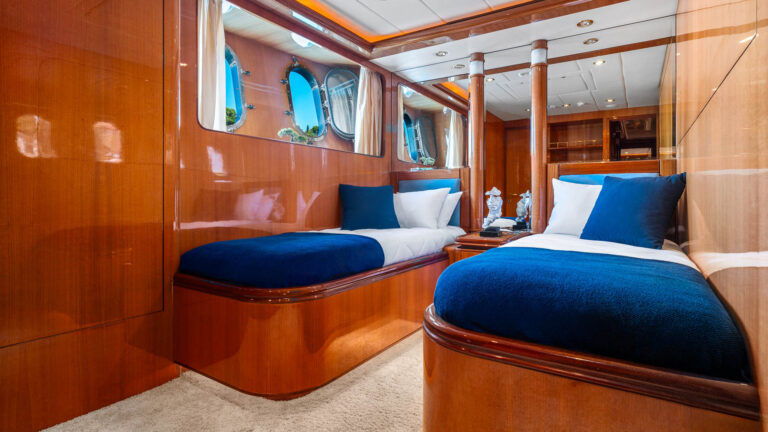 Twin Guest Suite