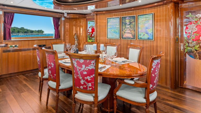 Main Salon Dining