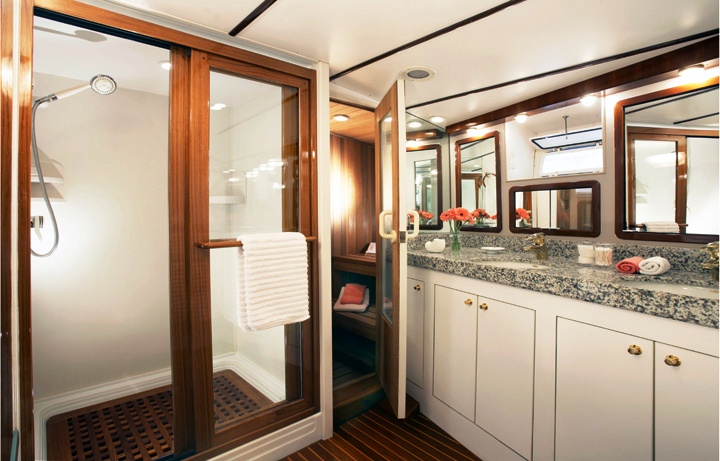 Caldera - Bathroom