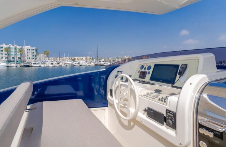 Captains Area
