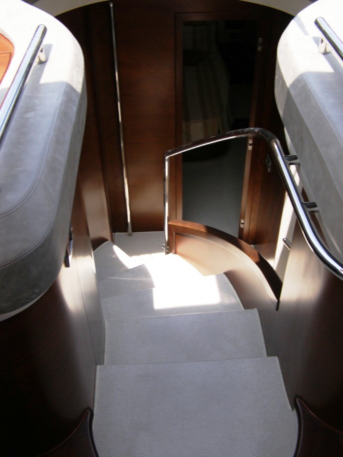 Carcola II Companionway