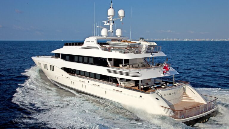 Carpe Diem - Exterior