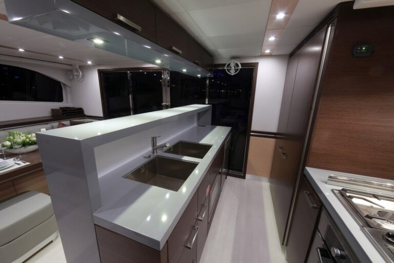 Catamaran FOREVER - Galley