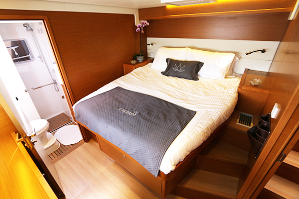 Catamaran LOTUS - Guest Cabin 4