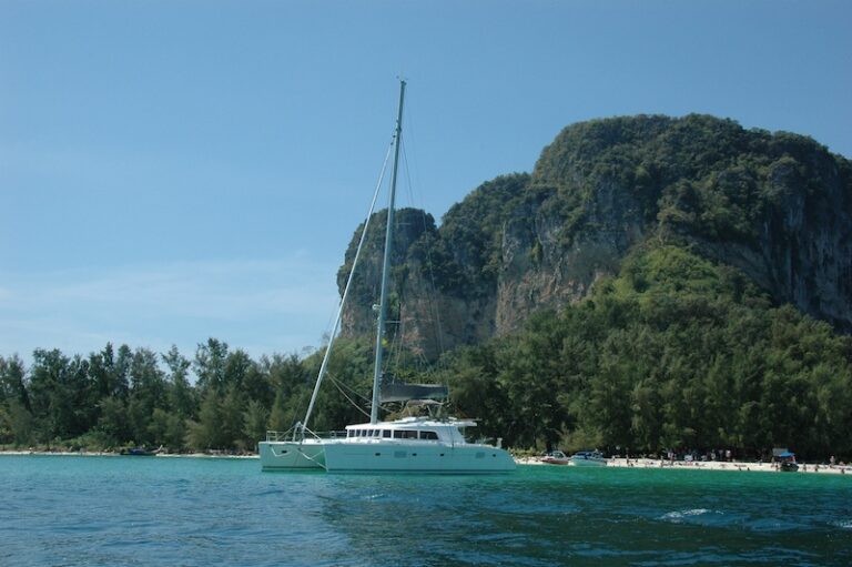 Catamaran SEA SPIRIT -  On Charter