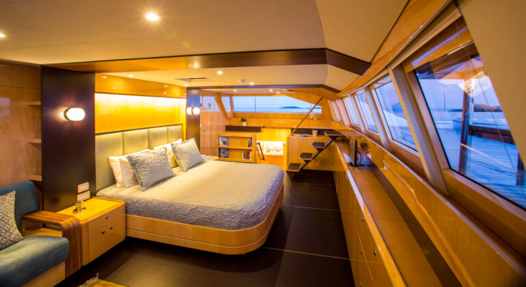 Catamaran WINDQUEST - Master Cabin