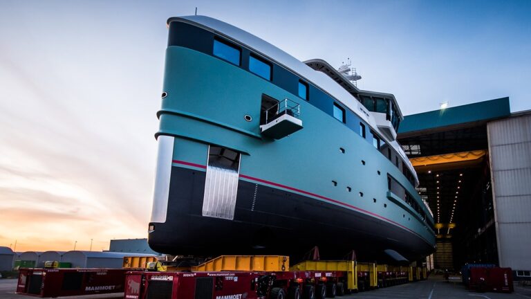 Monaco Yacht Temptation