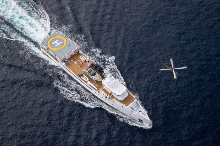 DAMEN Yacht Support GAME CHANGER - Pre Refit
