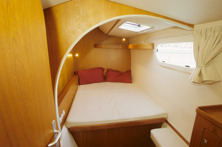 DIABOLIKA - Guest Cabin