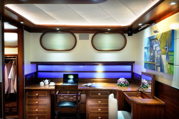 DOLCE MARE Office