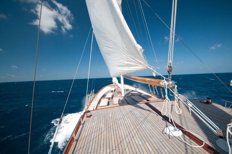 DREAM VOYAGER - Spacious Deck