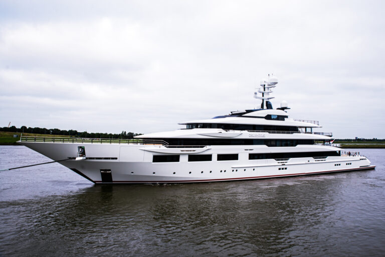 Dreamboat Delivery - Photo Marquis Palmer