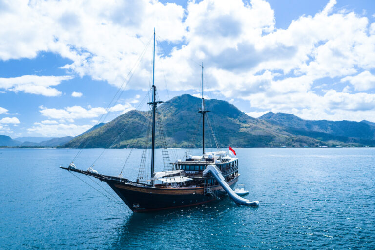 Konjo Boat Builders