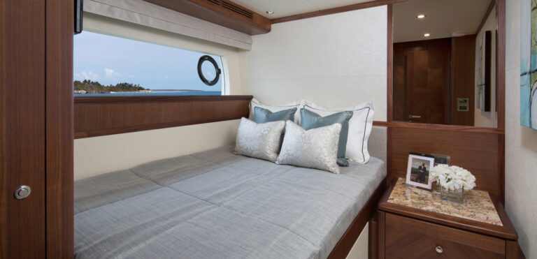 Double Cabin