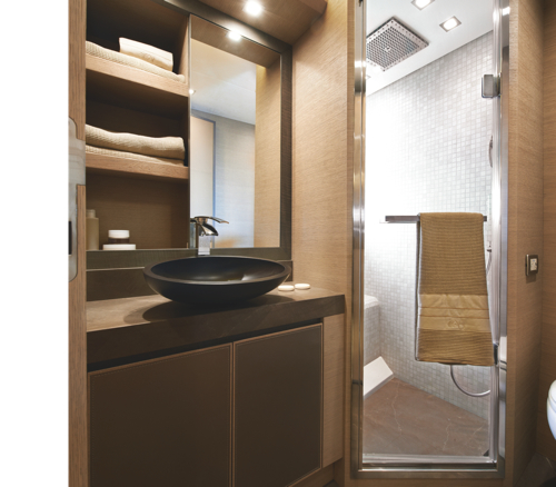ESMERALDA OF LONDON -  VIP Bathroom