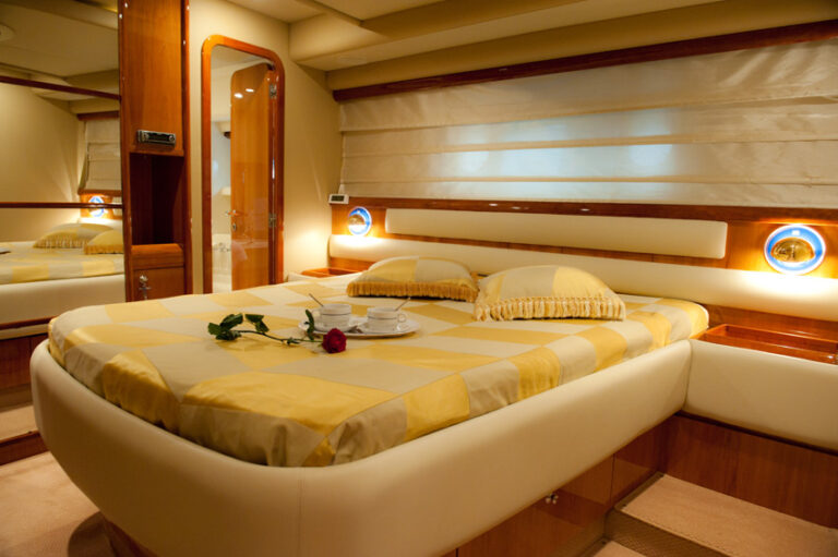 ESPERANCE III - VIP Cabin