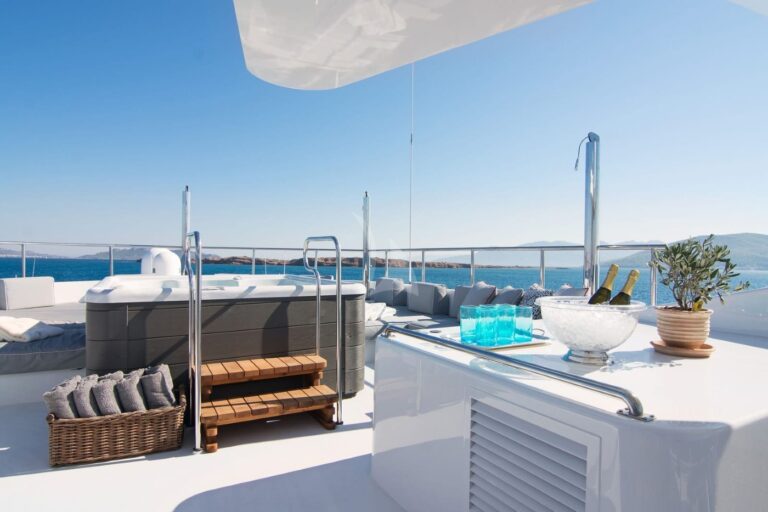 Exterior Relaxation Area