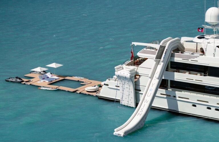 Exterior Swimming Area