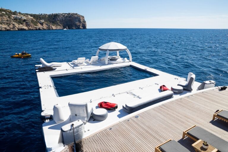 Exterior Swimming Area