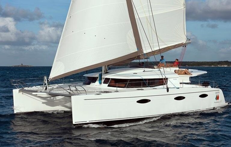 FLOW - Under sail