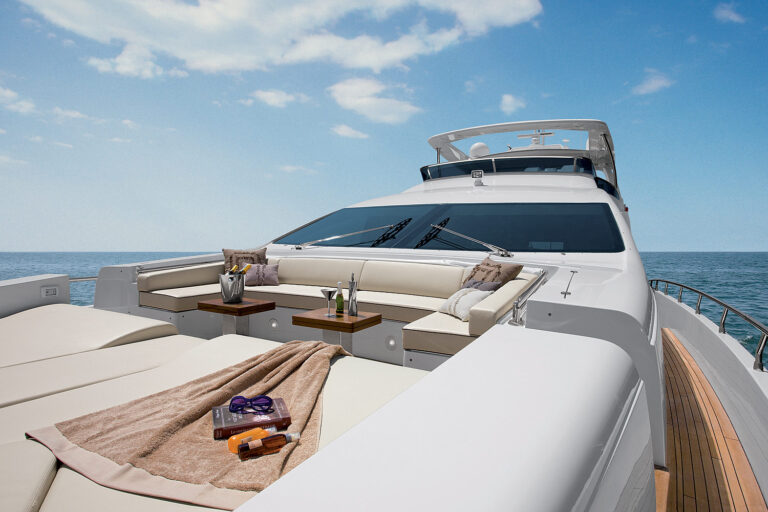 FLYBRIDGE SUNPAD