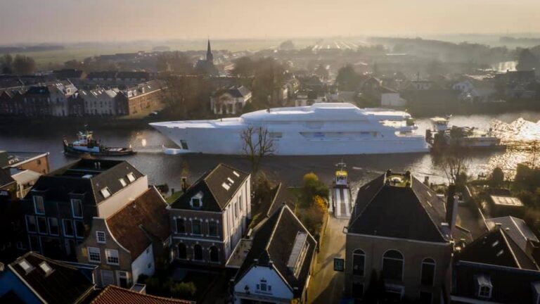 De Voogt Naval Architects