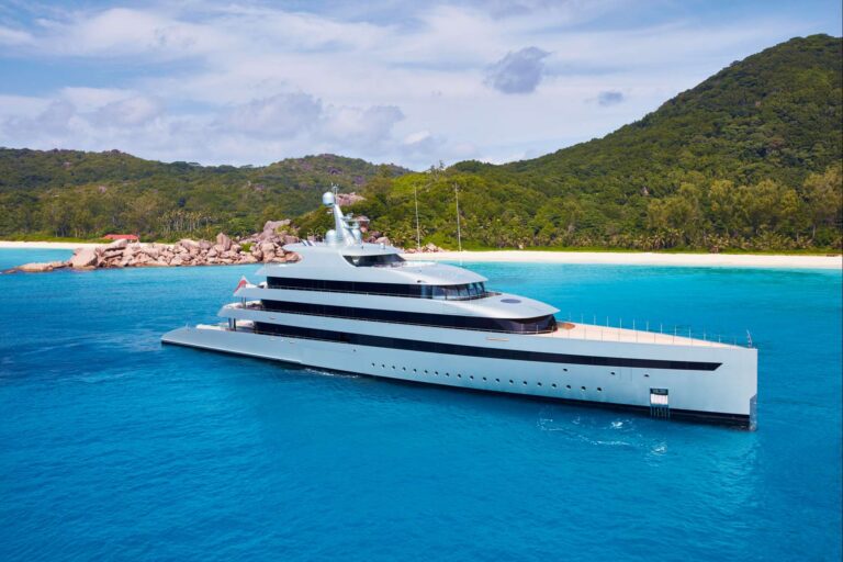 Feadship Savannah Seychelles
