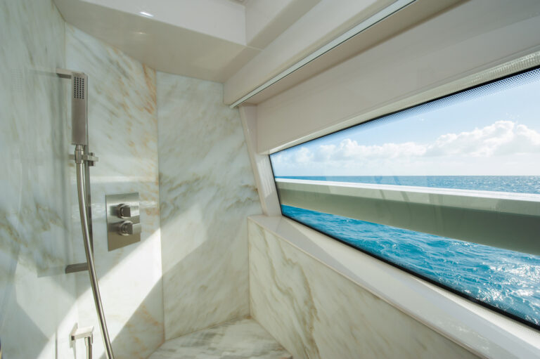 Ferretti AMORE MIO - Master shower