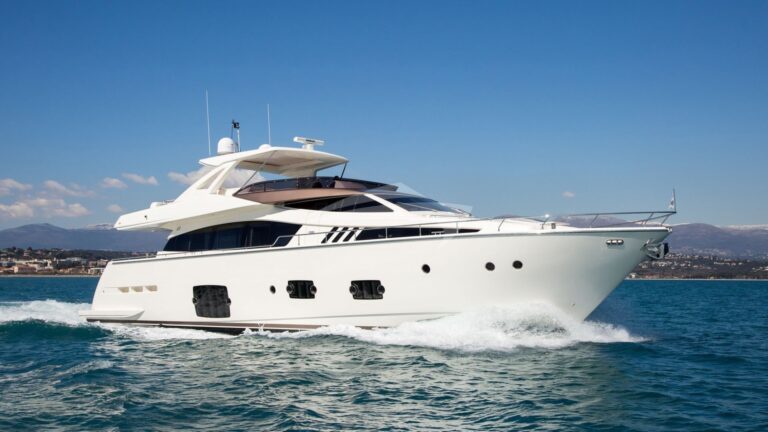 Ferretti Motor Yacht LADY BEE