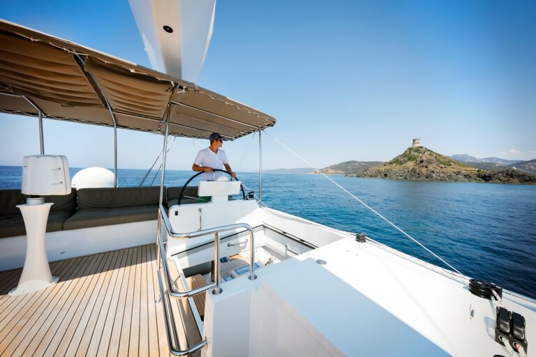 Flybridge Helm