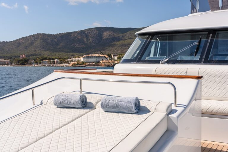 Foredeck Sunpads 2