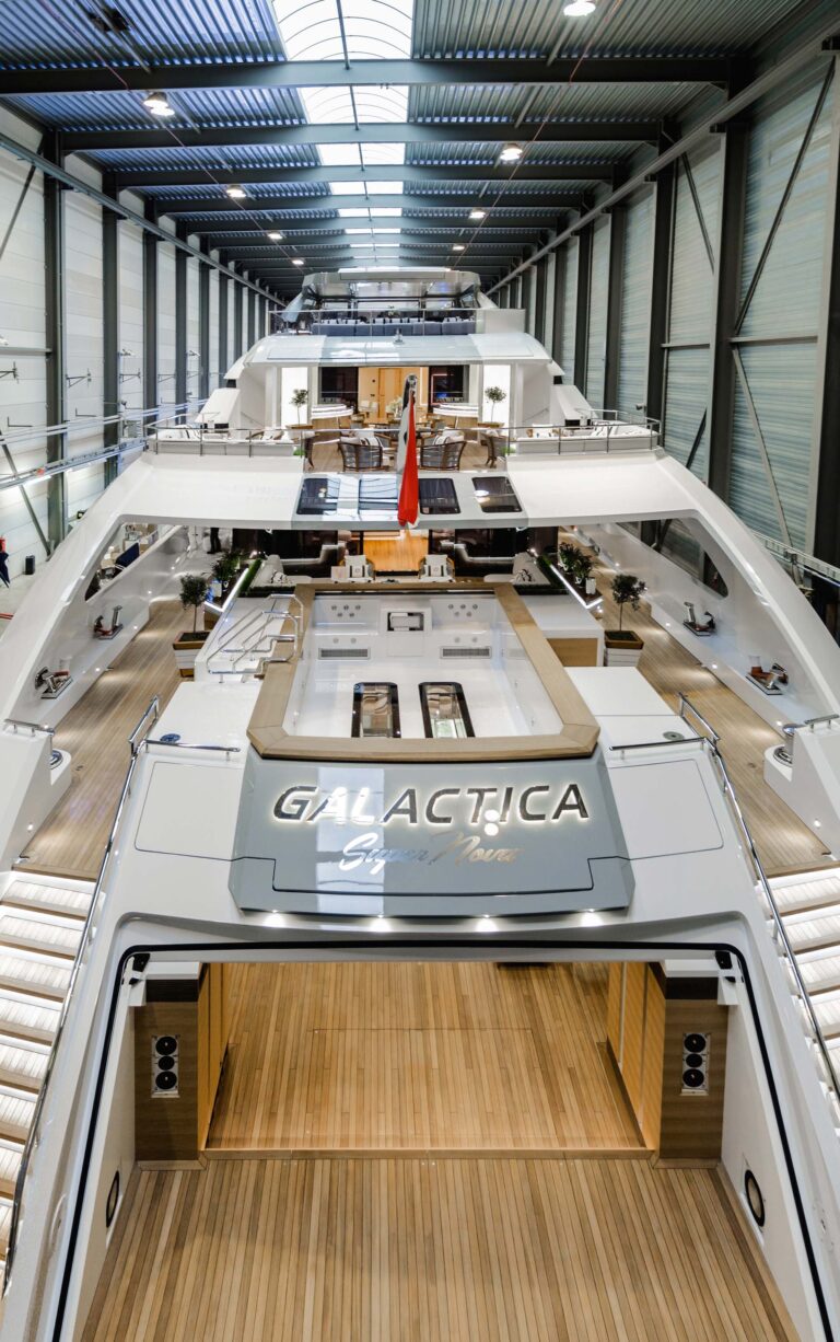 GALACTICA SUPER NOVA - photos Guillaume Plisson