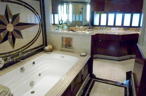 GLAZE - Master Bathroom