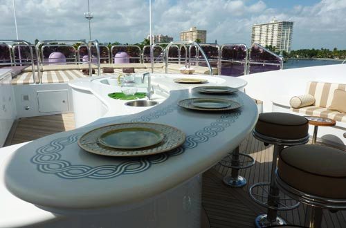 GLAZE - Sundeck bar