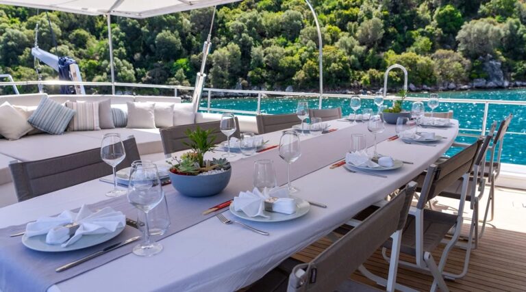 Exterior Dining Area
