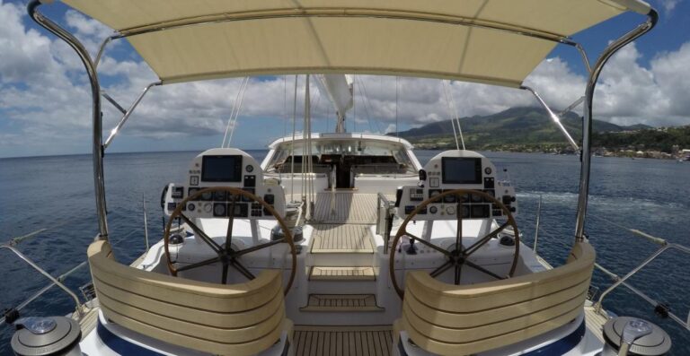 Aft deck and helm station