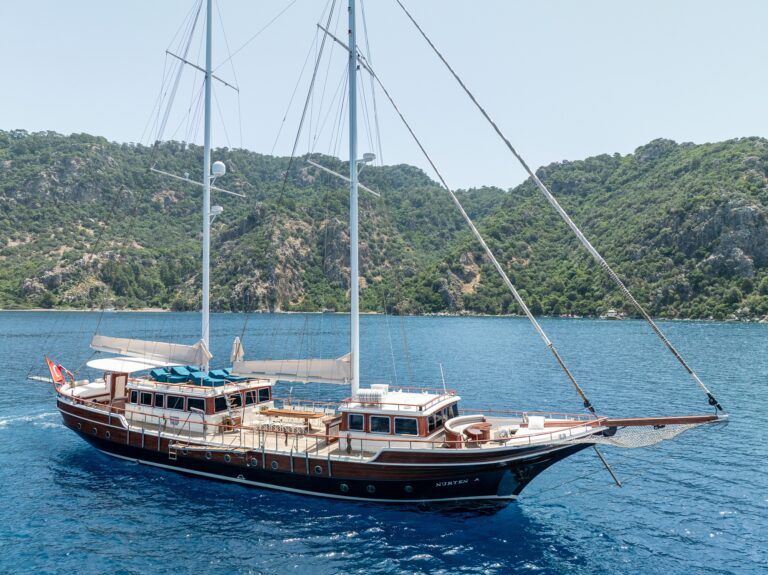 Luxury Yacht NURTEN A