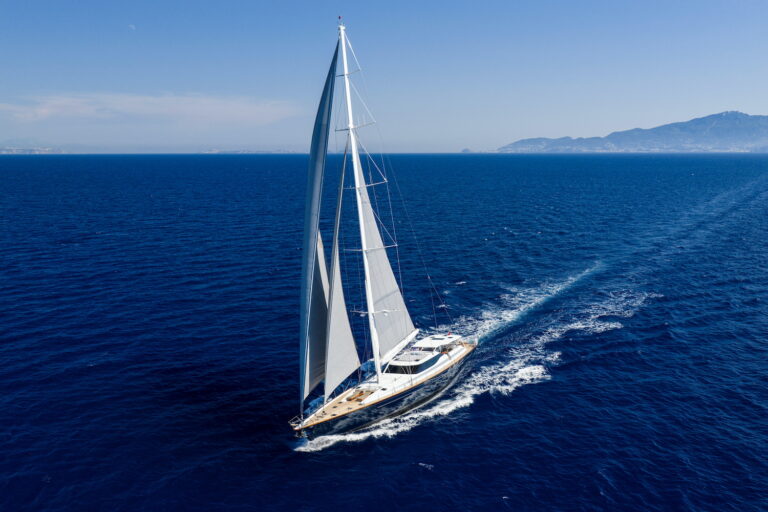 Genevieve © YachtShot