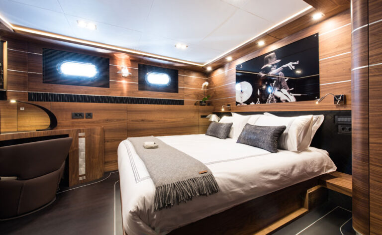 Guest Cabin