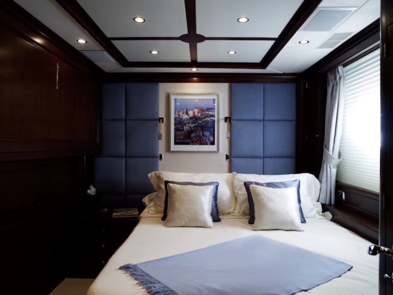 Guest Cabins