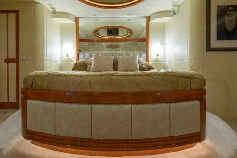 Guest Cabin