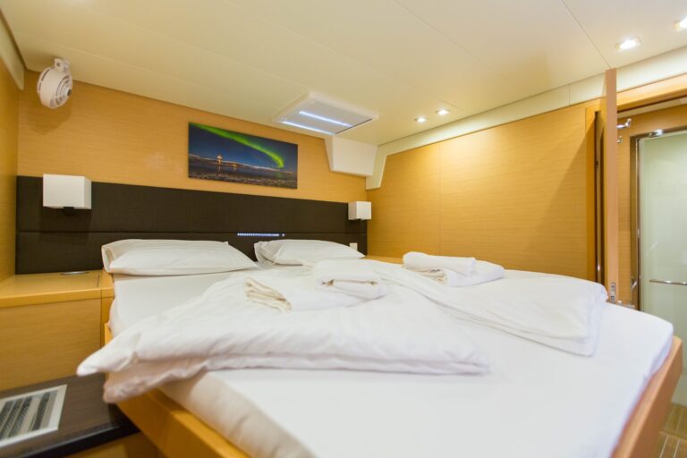 Guest Cabin Details