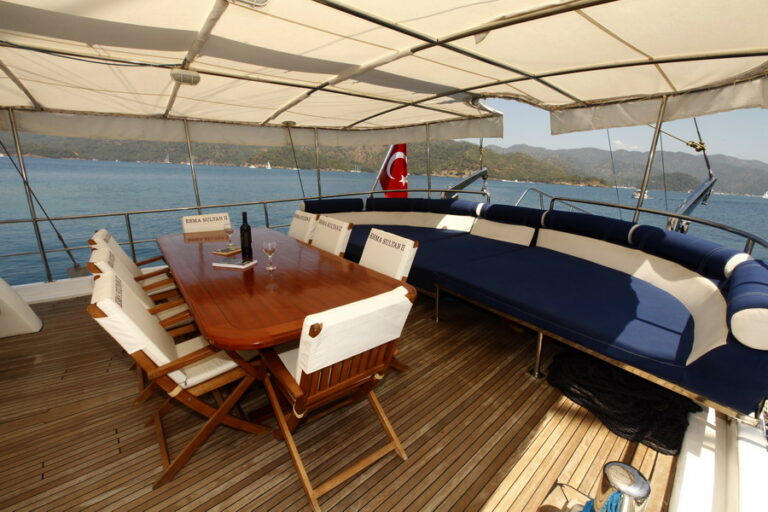 Gulet Esma Sultan II - Aft Deck