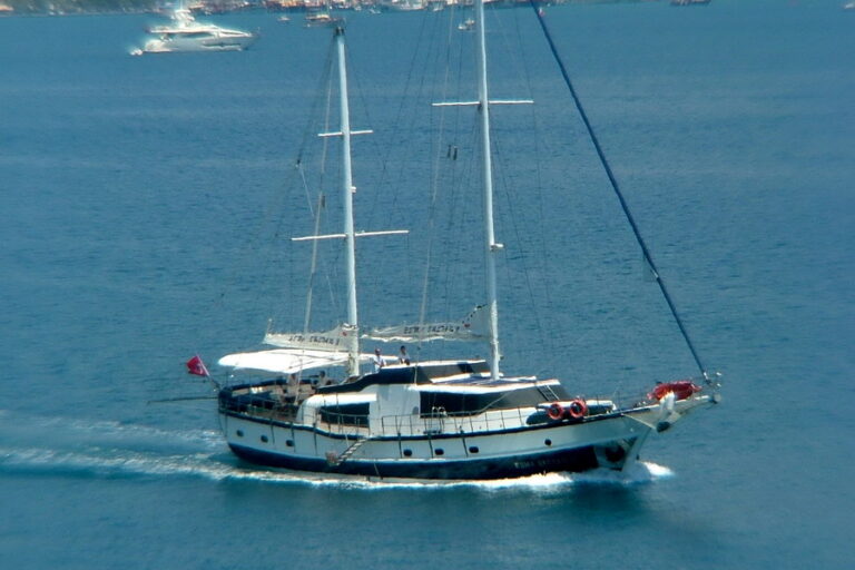 Gulet Esma Sultan II - Main
