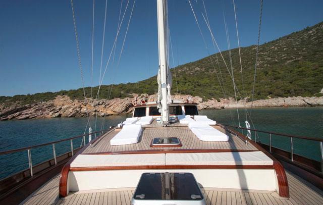 Gulet HAYAL 62 -  Foredeck